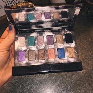 Urban Decay Eye Shadow Palette